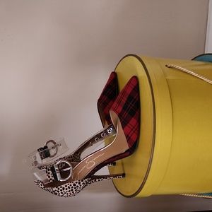 Jessica Simpson High Heel